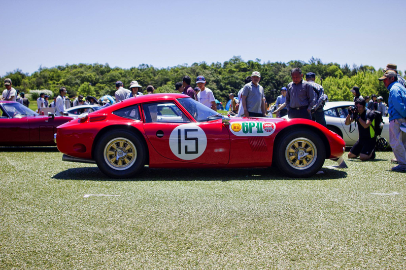 Illustration for article titled Nothing to see here... Just the 2000 GT GP-II driven by Hosoya-san in the late 60's...